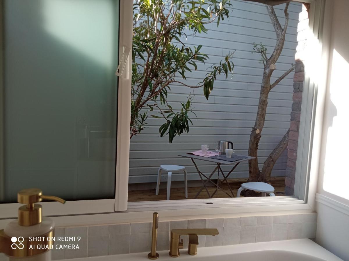 Charmant Logement T2 A 2 Pas De La Mer Granville Ngoại thất bức ảnh