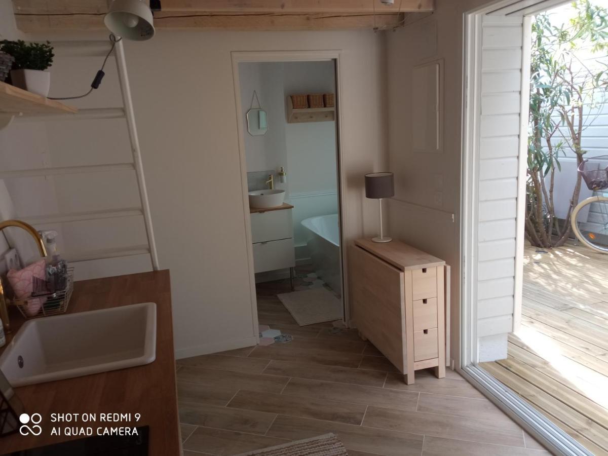 Charmant Logement T2 A 2 Pas De La Mer Granville Ngoại thất bức ảnh