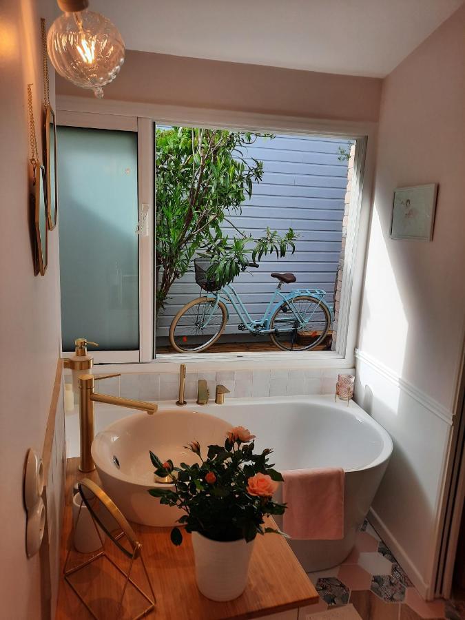 Charmant Logement T2 A 2 Pas De La Mer Granville Ngoại thất bức ảnh